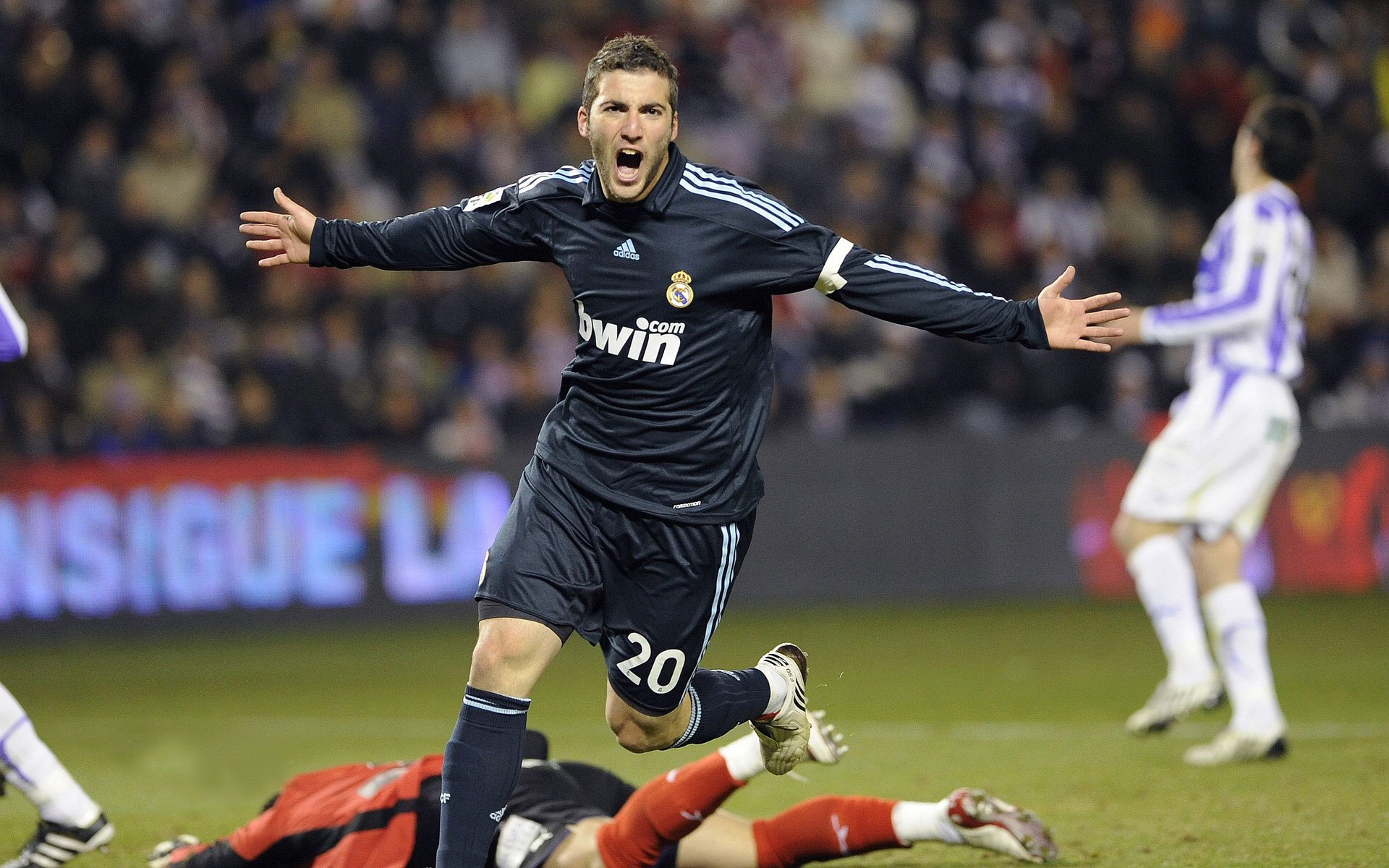 开云·体育官网APP下载-法甲青训崛起：新星崭露头角！，法甲 球队